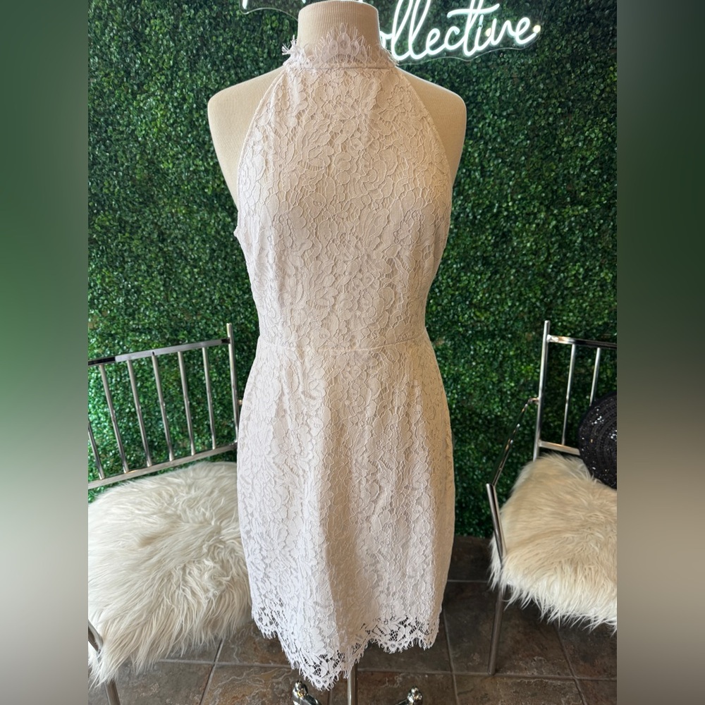 New BB Dakota Elegant White Lace Halter Dress